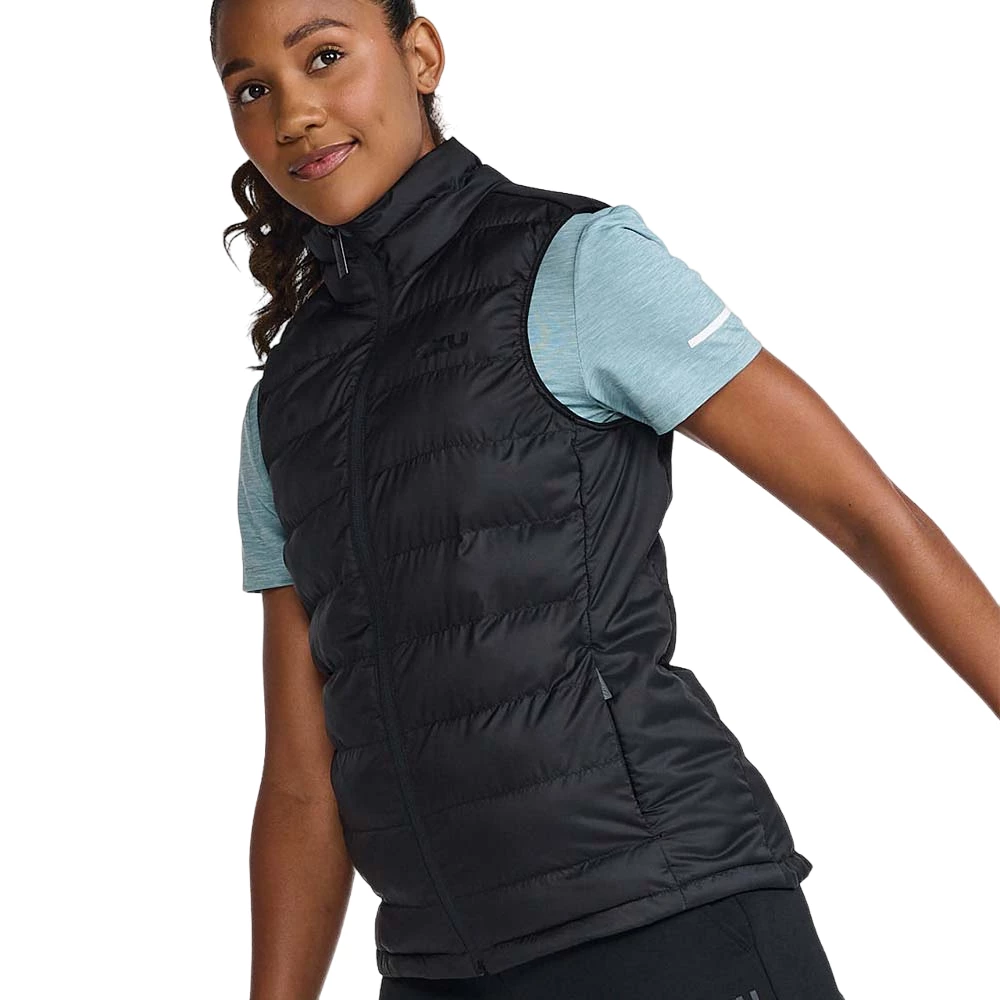 2XU Commute Packable Insulation Vest Womens 3 2XU Commute Packable Insulation Vest Womens - Image 3